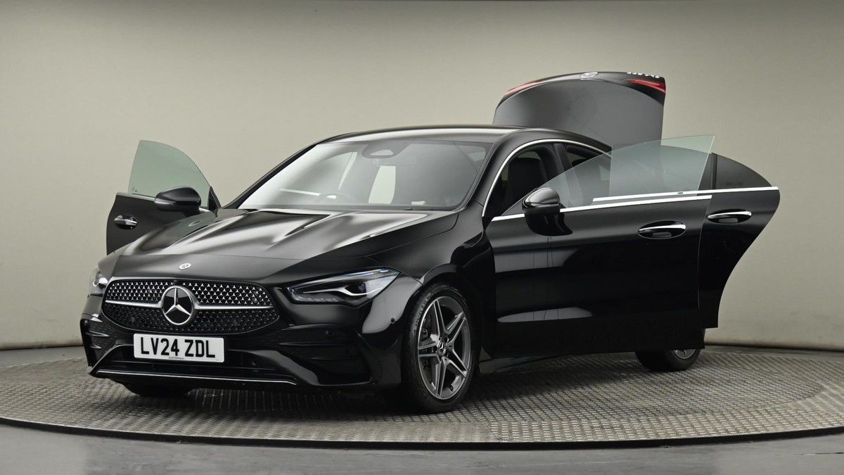 Mercedes-Benz CLA Image 28