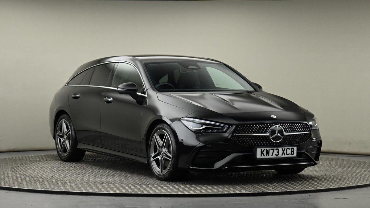 Mercedes-Benz CLA Sticky Header Image