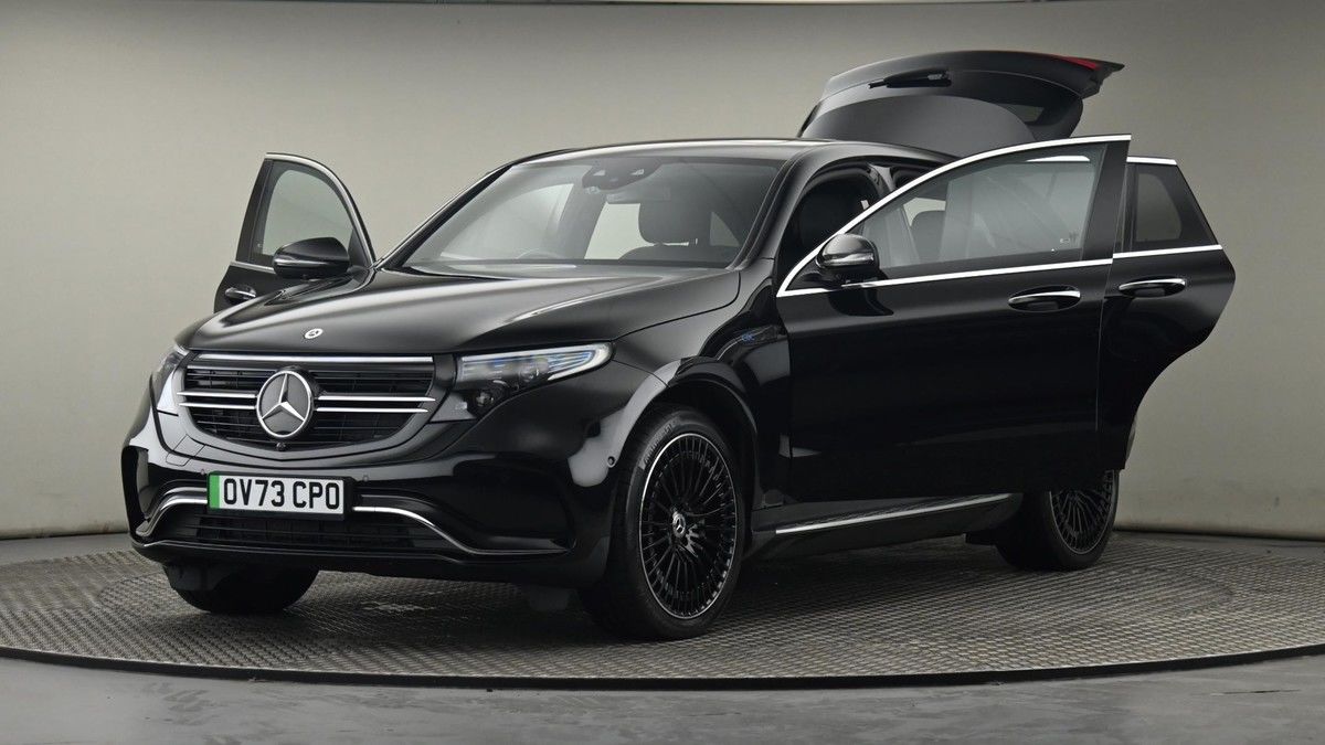 More views of Mercedes-Benz EQC