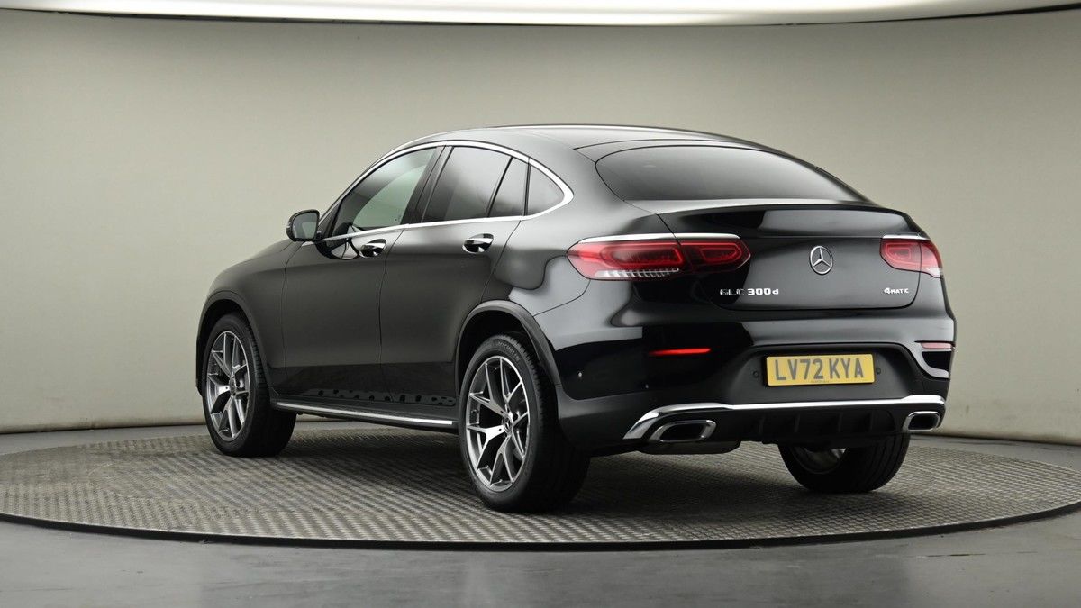 Mercedes-Benz GLC Image 24