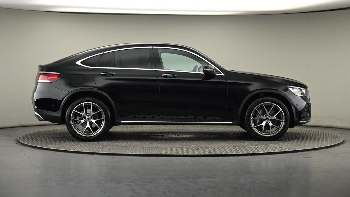 Mercedes-Benz GLC Image 27