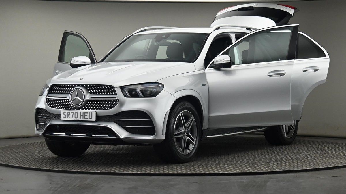 More views of Mercedes-Benz GLE