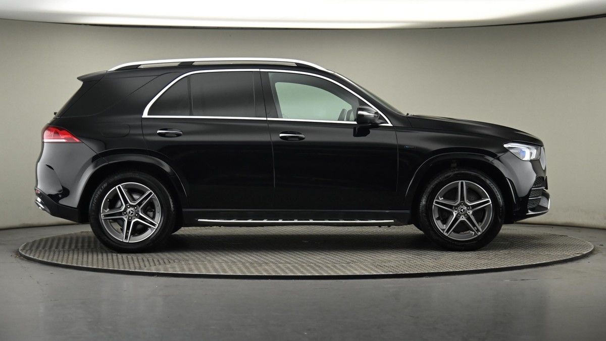 Mercedes-Benz GLE Image 27