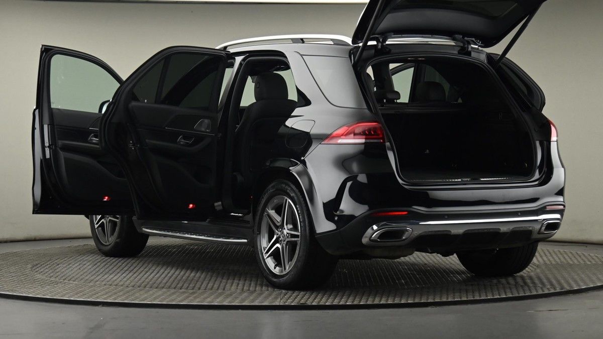 Mercedes-Benz GLE Image 29