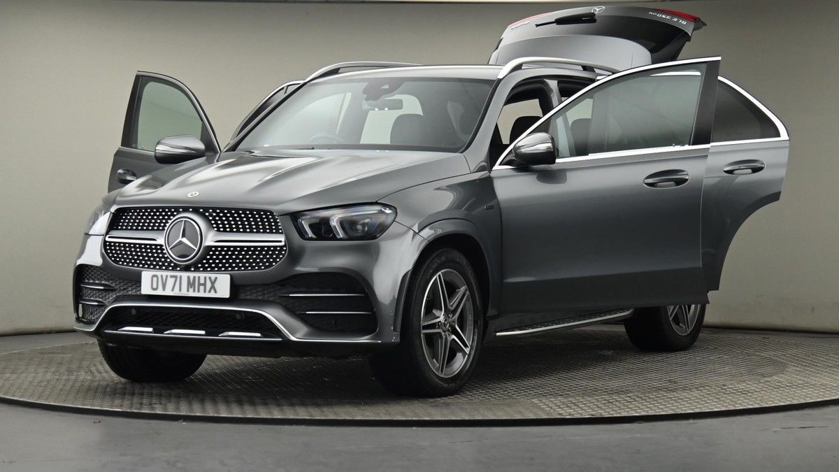 Mercedes-Benz GLE Image 28