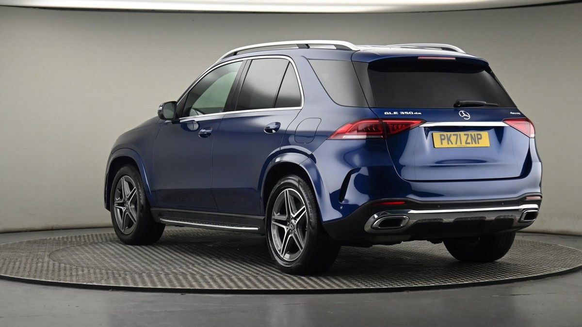 Mercedes-Benz GLE Image 24