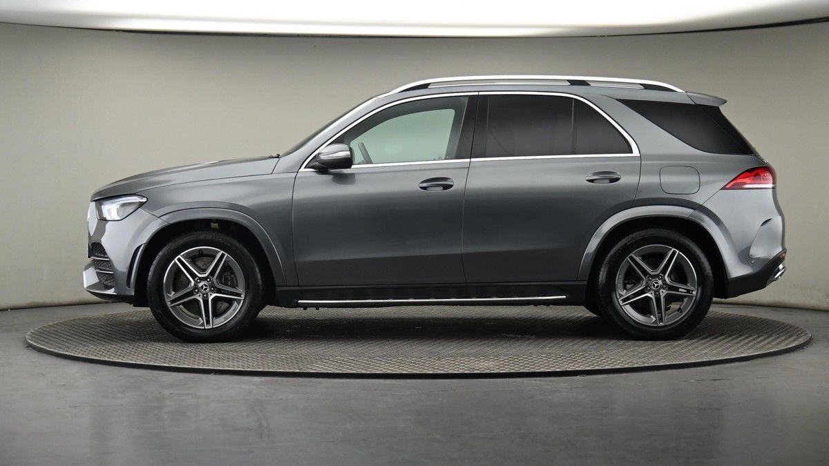 More views of Mercedes-Benz GLE