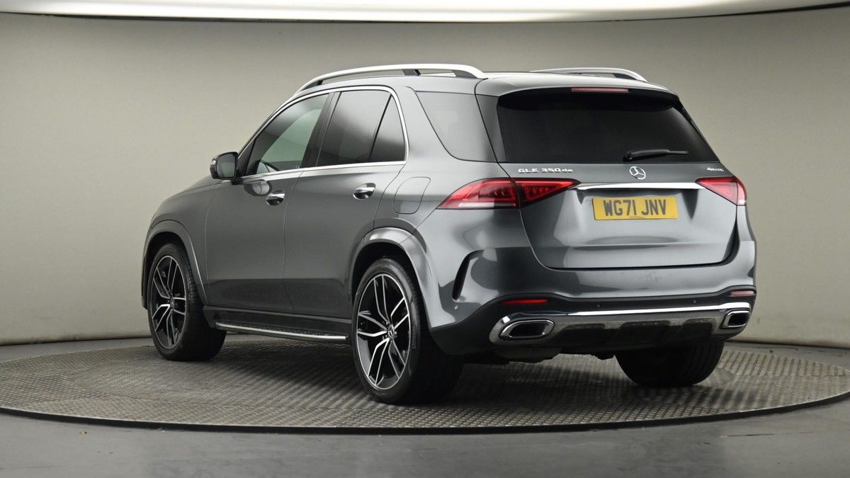 Mercedes-Benz GLE Image 24