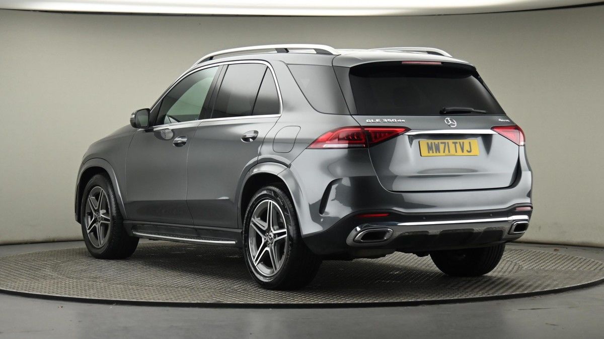 Mercedes-Benz GLE Image 24