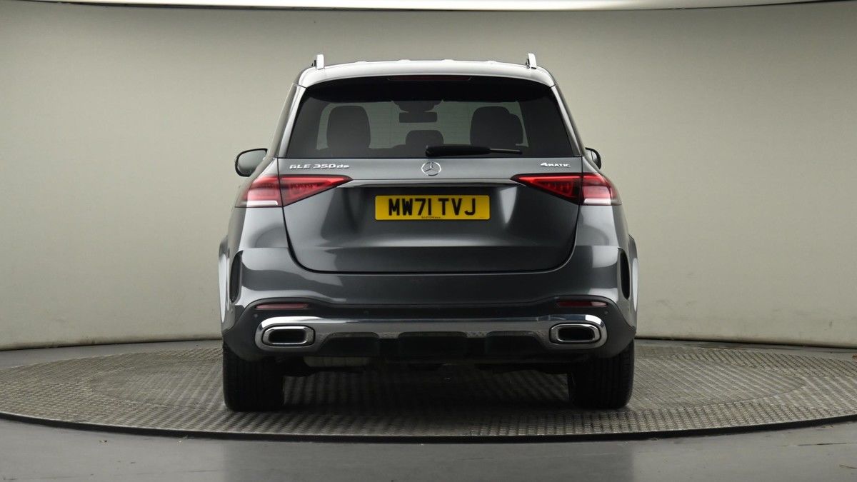 Mercedes-Benz GLE Image 25