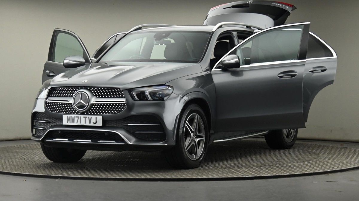 Mercedes-Benz GLE Image 28