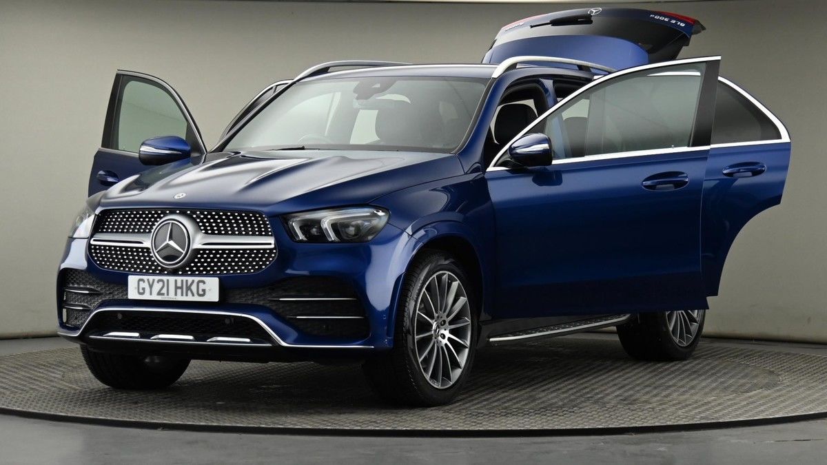 Mercedes-Benz GLE Image 28