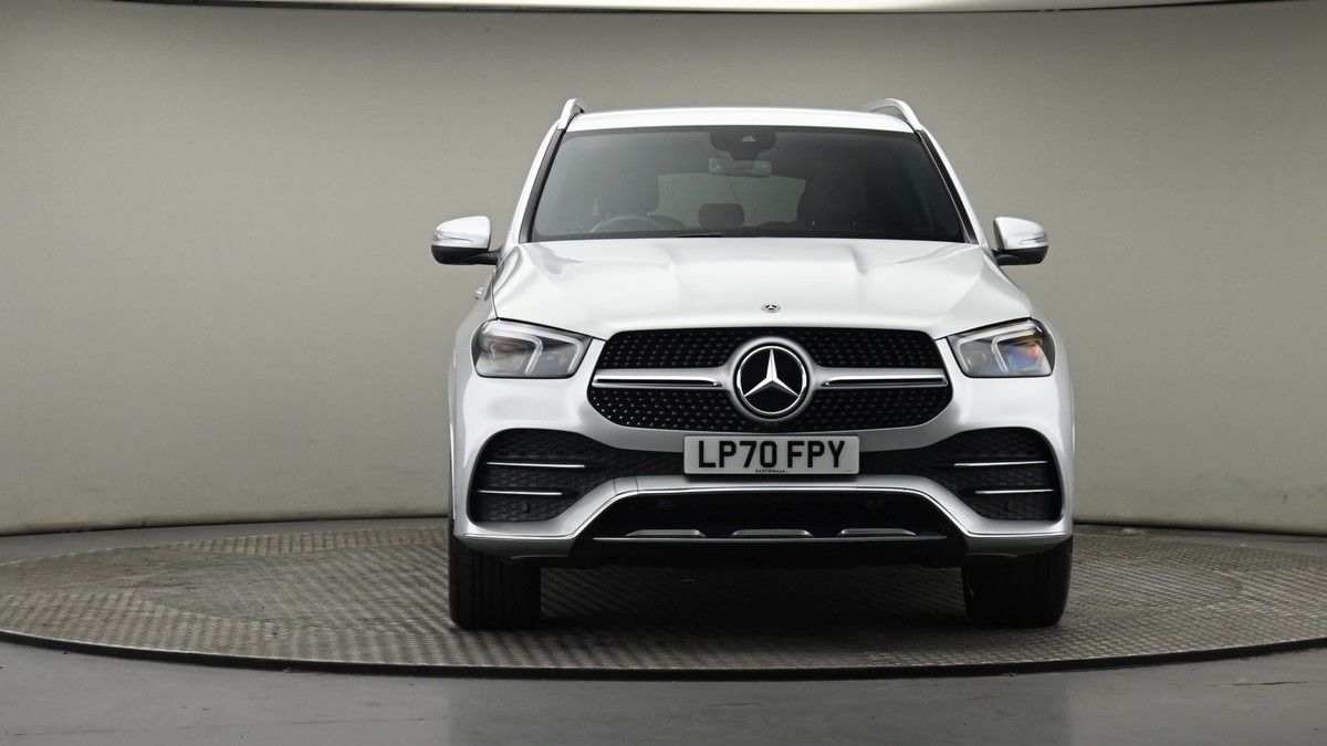 More views of Mercedes-Benz GLE