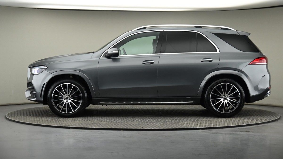 Mercedes-Benz GLE Image 22