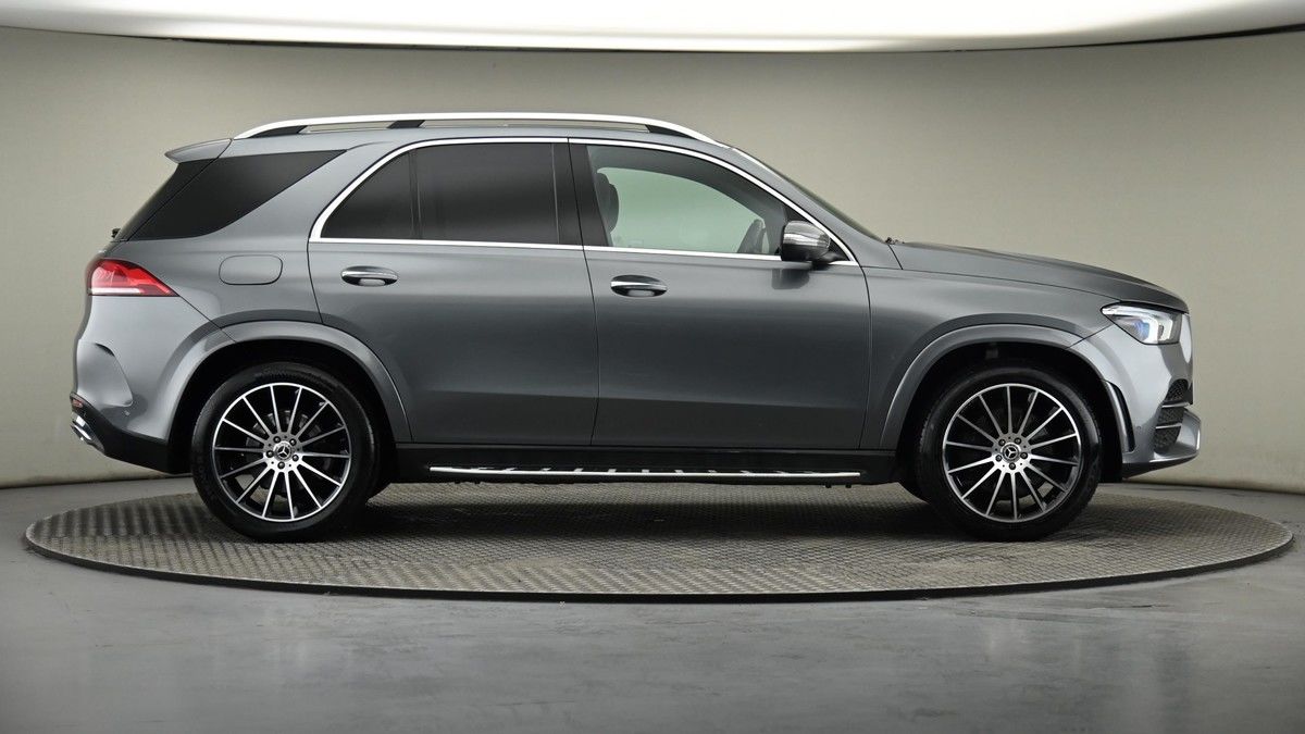 Mercedes-Benz GLE Image 26