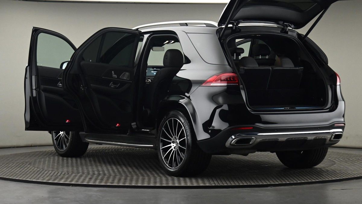 More views of Mercedes-Benz GLE