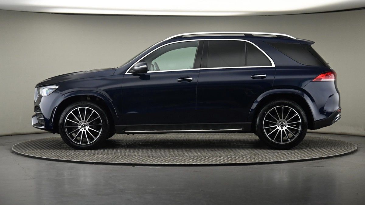 Mercedes-Benz GLE Image 23