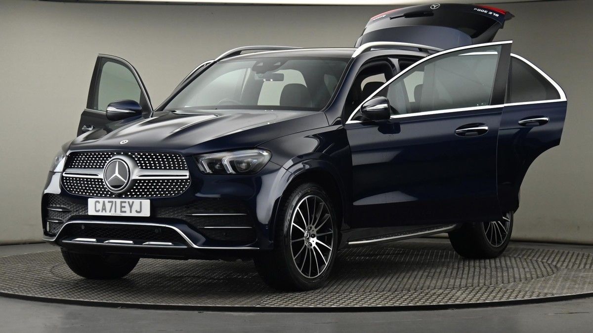 Mercedes-Benz GLE Image 28