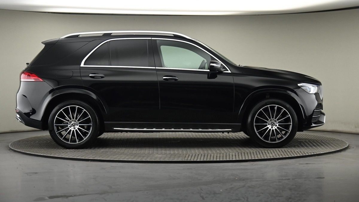 Mercedes-Benz GLE Image 27