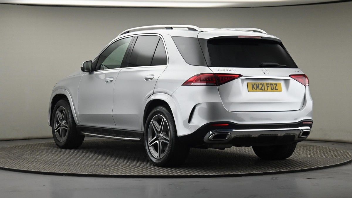 Mercedes-Benz GLE Image 24