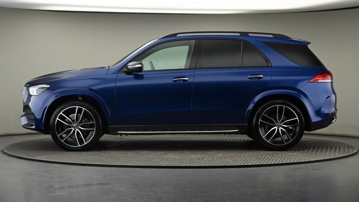 Mercedes-Benz GLE Image 23