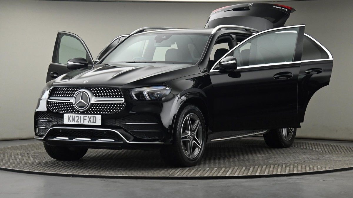 More views of Mercedes-Benz GLE