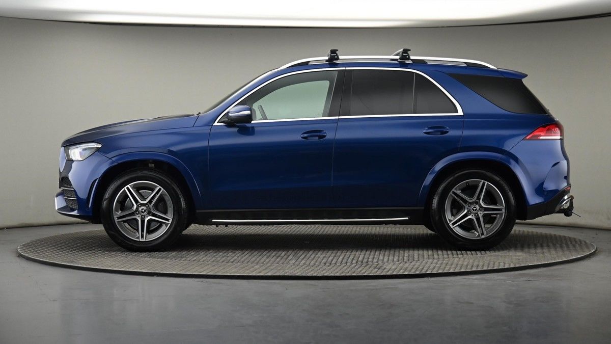 Mercedes-Benz GLE Class Image 23