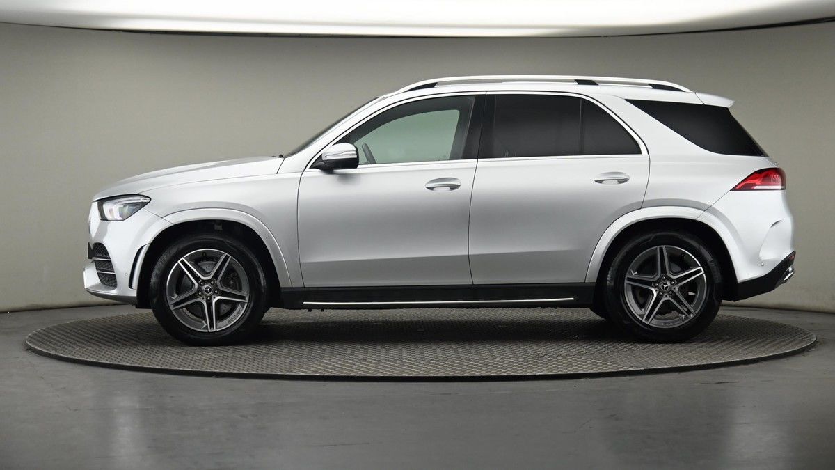 More views of Mercedes-Benz GLE