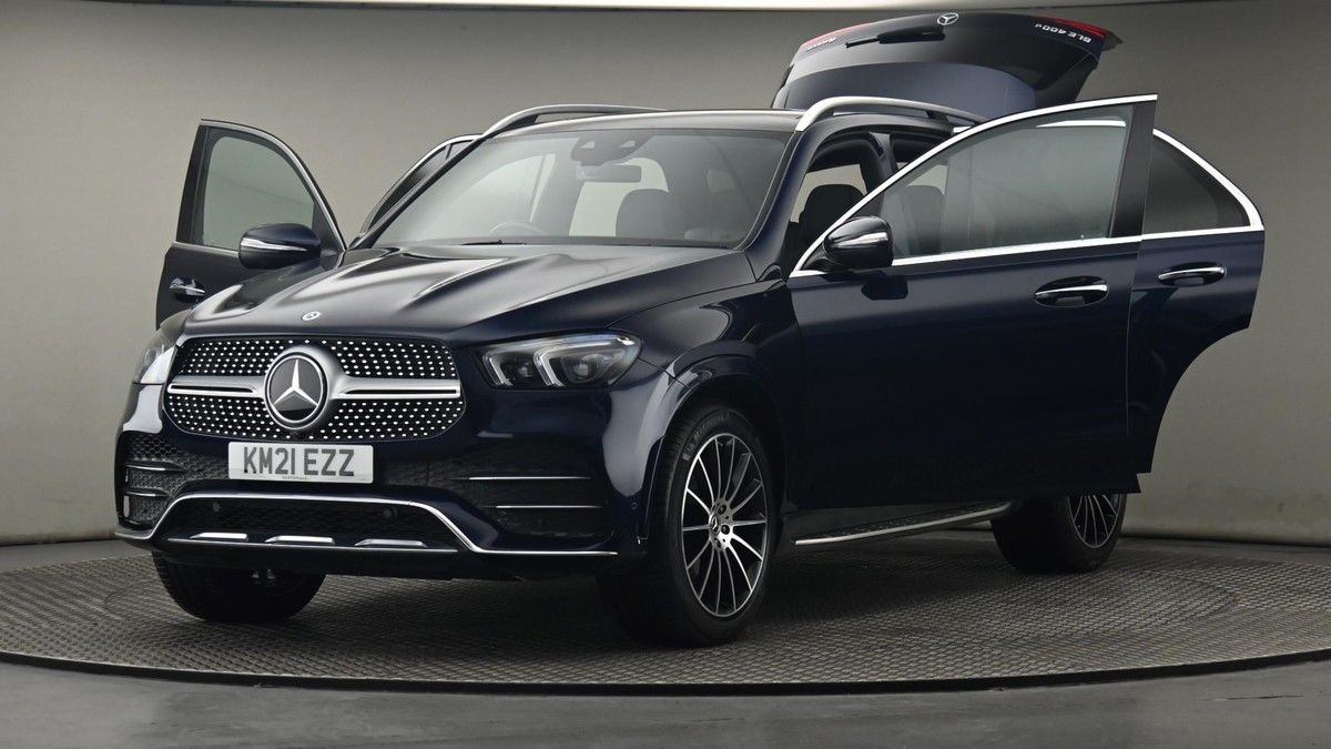 More views of Mercedes-Benz GLE