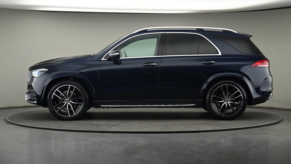 Mercedes-Benz GLE Image 23