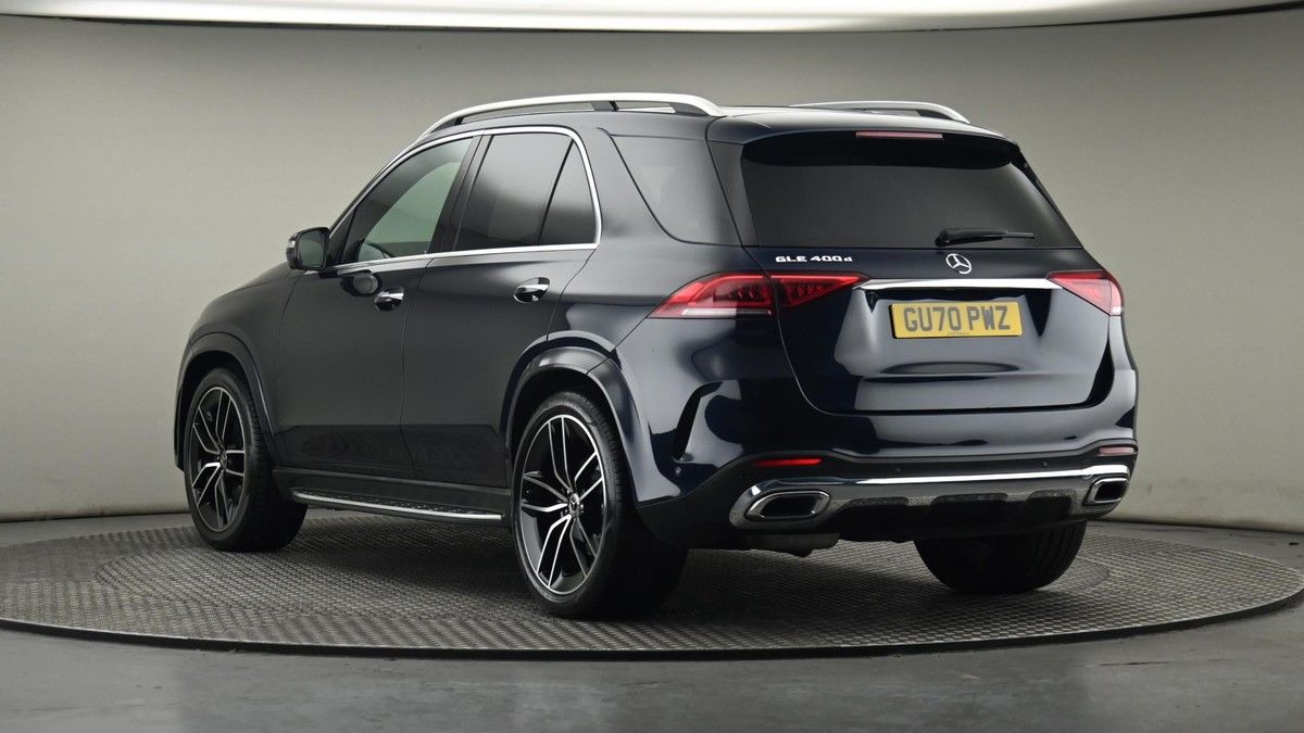 Mercedes-Benz GLE Image 24