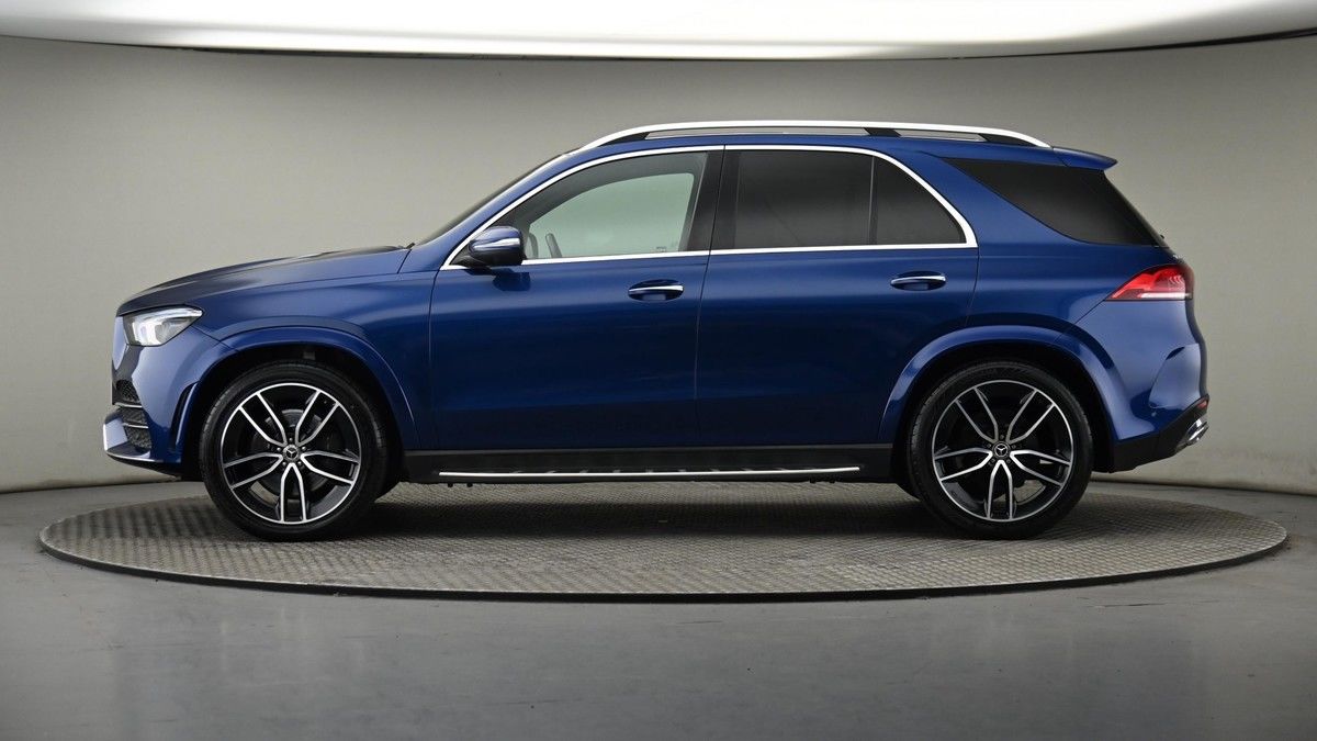 More views of Mercedes-Benz GLE