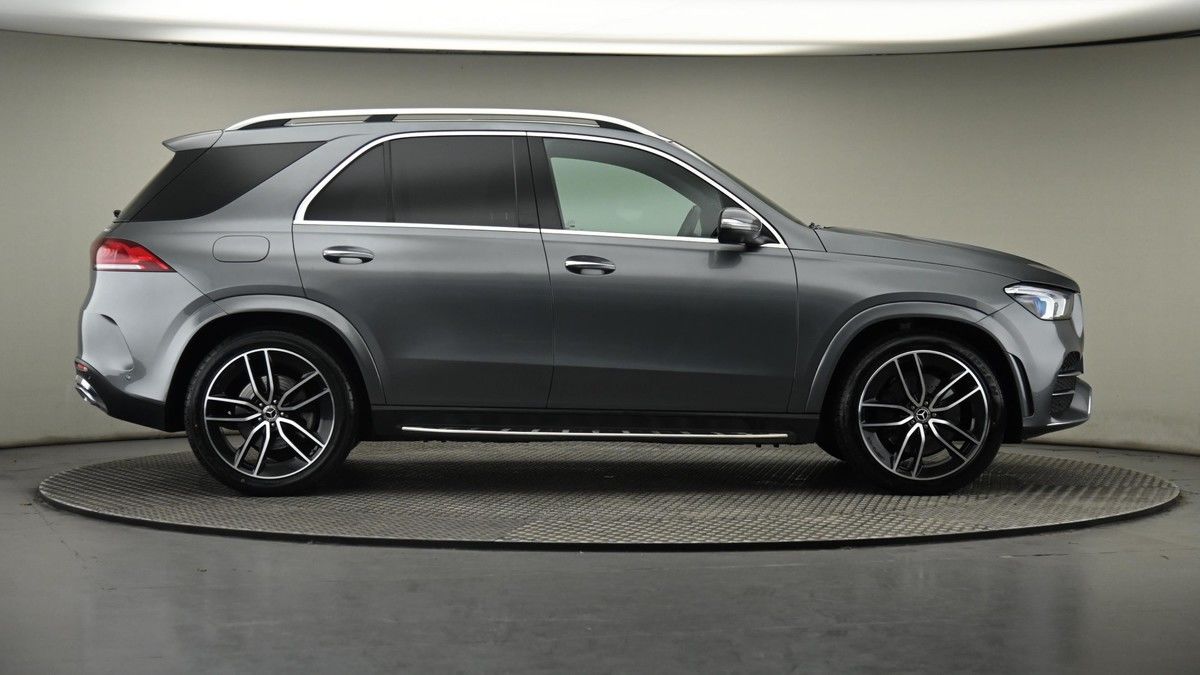 Mercedes-Benz GLE Image 27