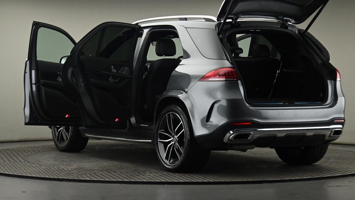 Mercedes-Benz GLE Image 29