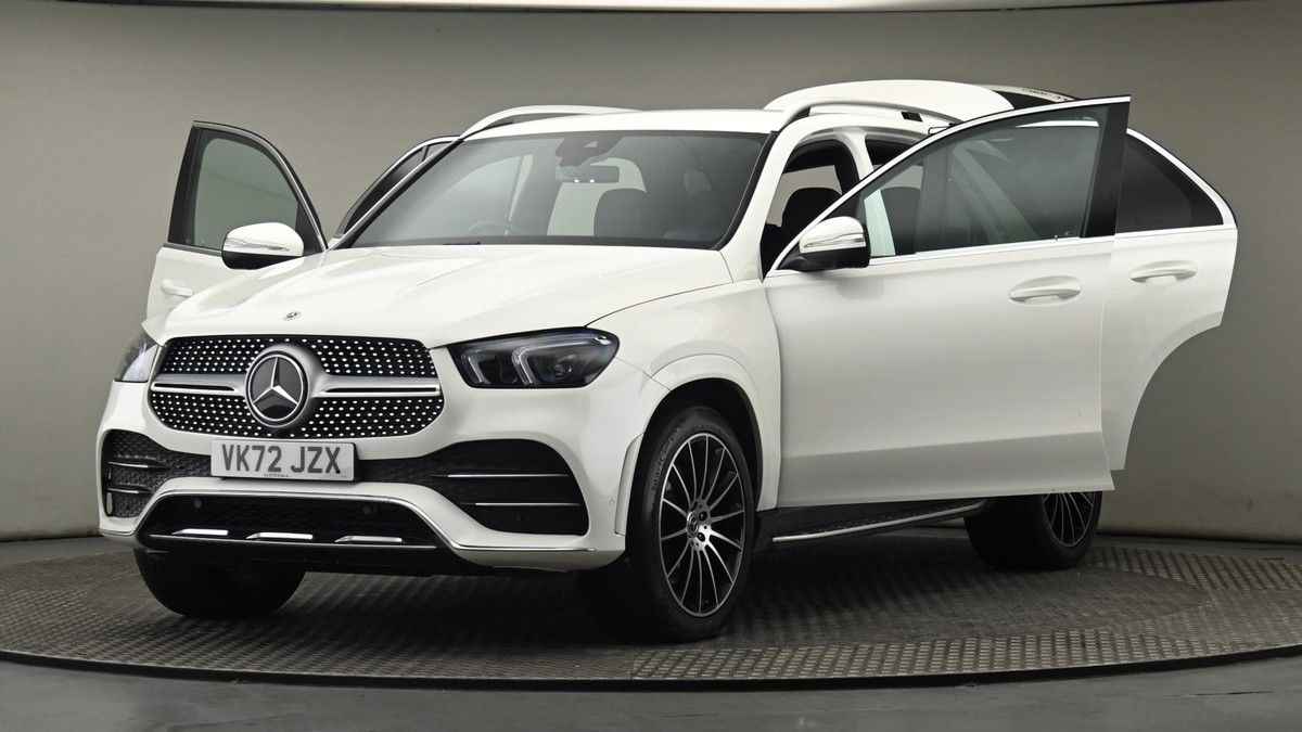 More views of Mercedes-Benz GLE