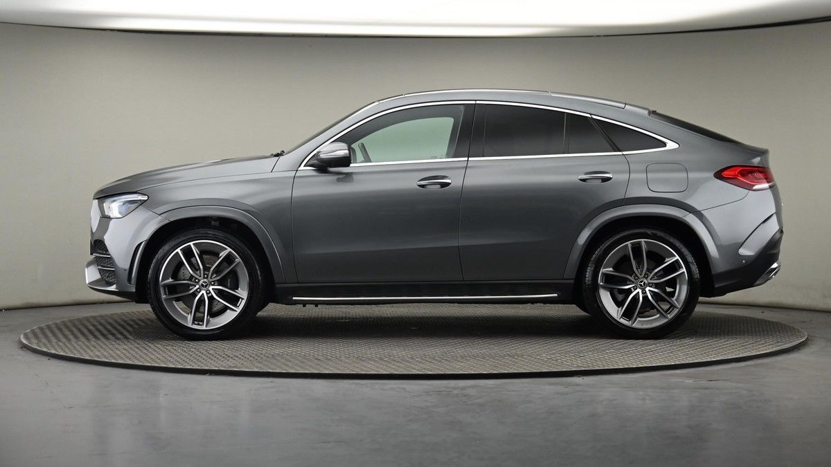 Mercedes-Benz GLE Image 23