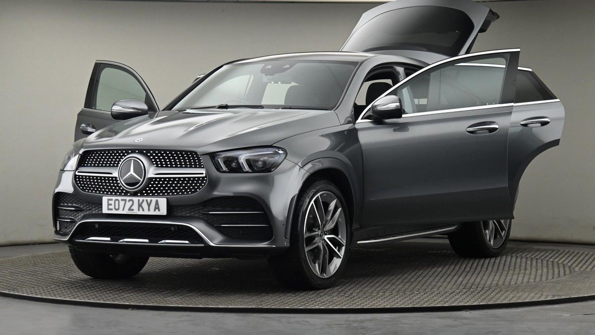 More views of Mercedes-Benz GLE