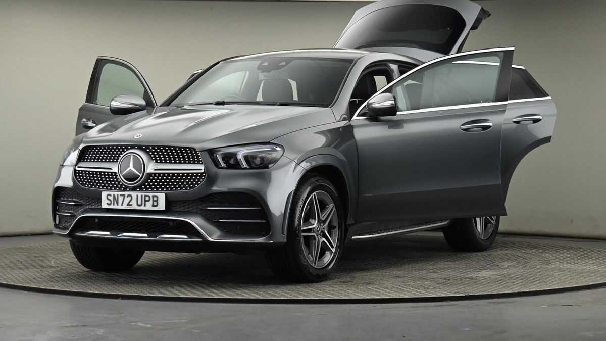 Mercedes-Benz GLE Image 28