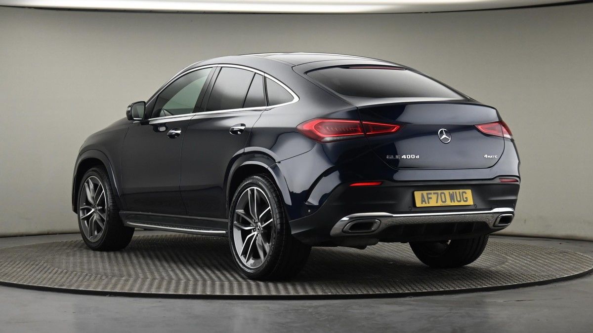 Mercedes-Benz GLE Image 24