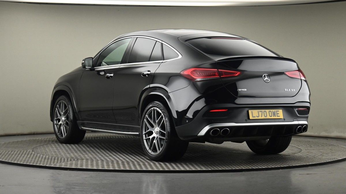 Mercedes-Benz GLE Image 24