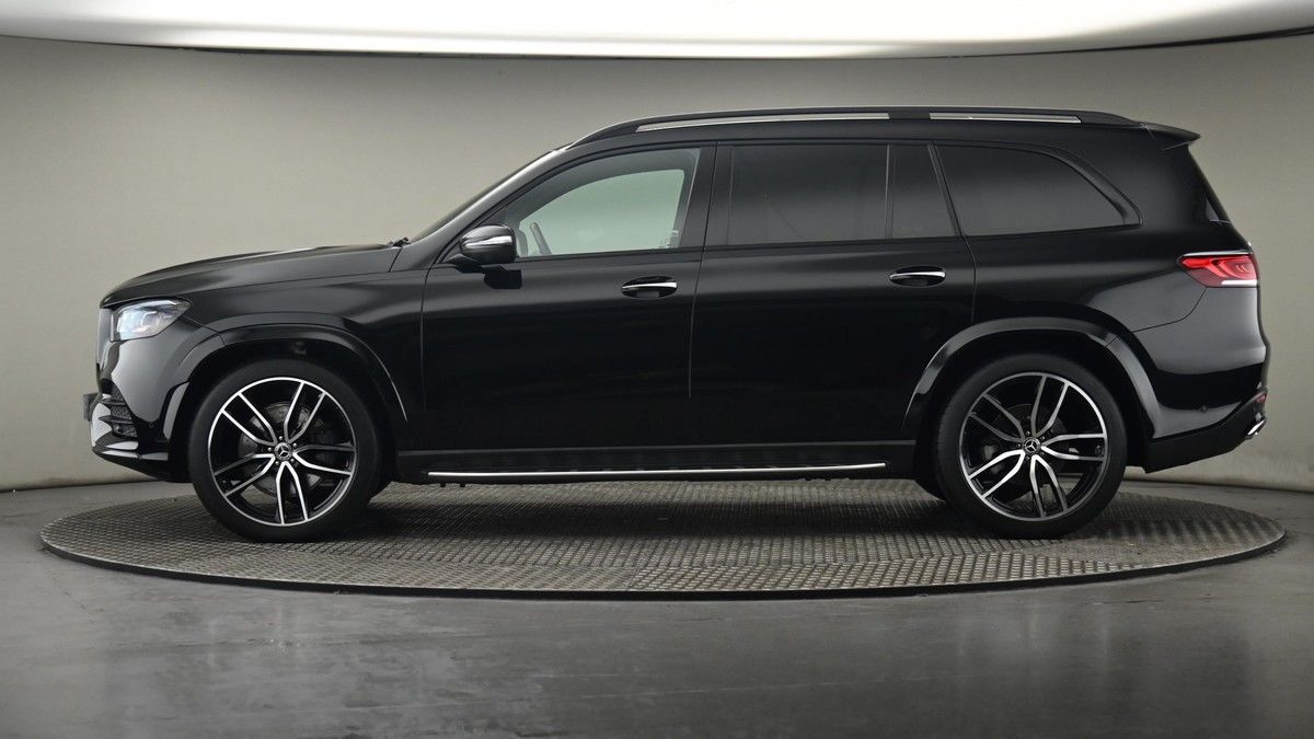 Mercedes-Benz GLS Image 23