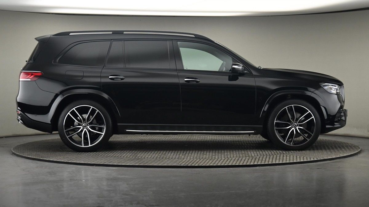 Mercedes-Benz GLS Image 27