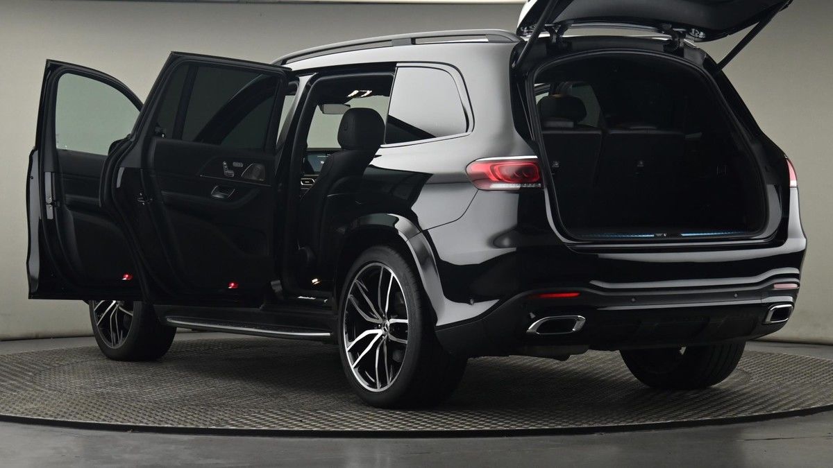 More views of Mercedes-Benz GLS