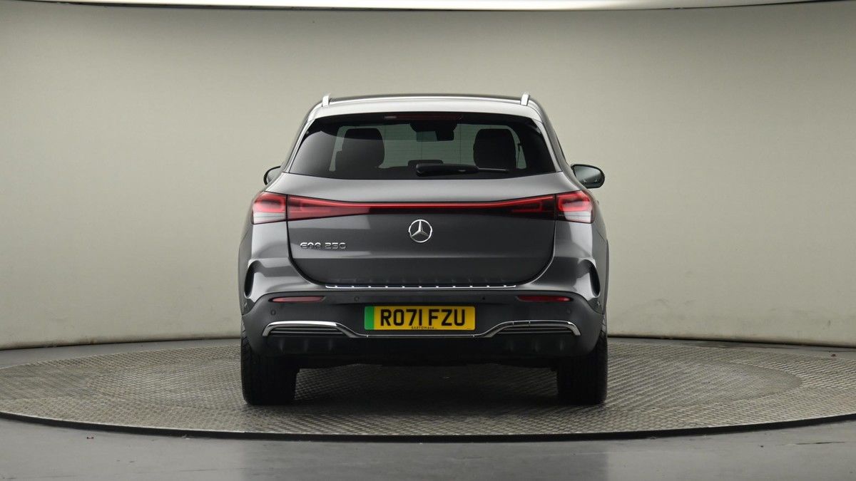 Mercedes-Benz EQA Image 25