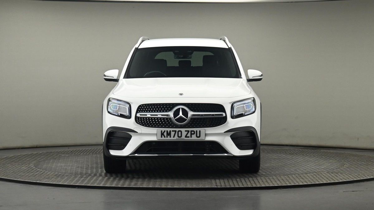 Mercedes-Benz GLB Image 21