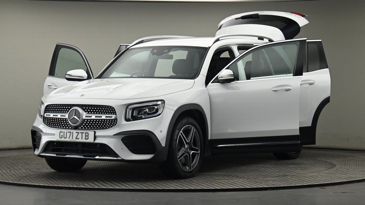 More views of Mercedes-Benz GLB