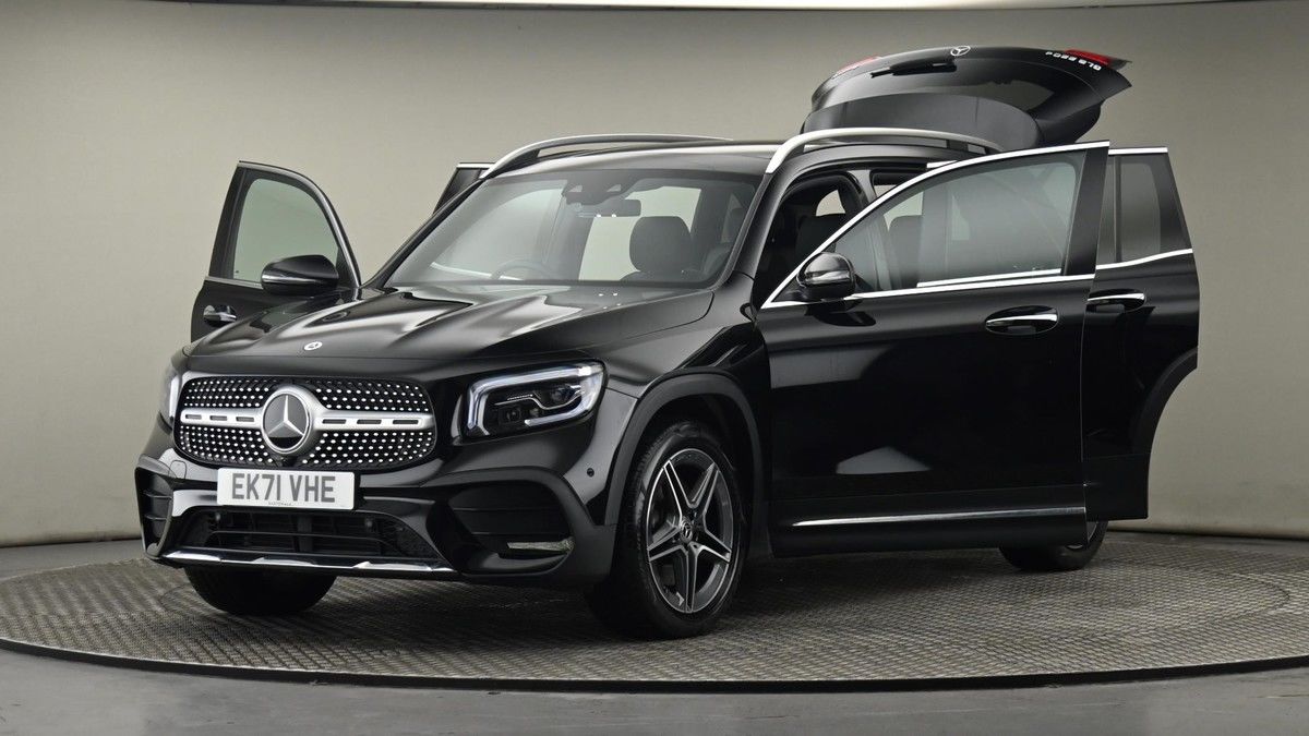 More views of Mercedes-Benz GLB