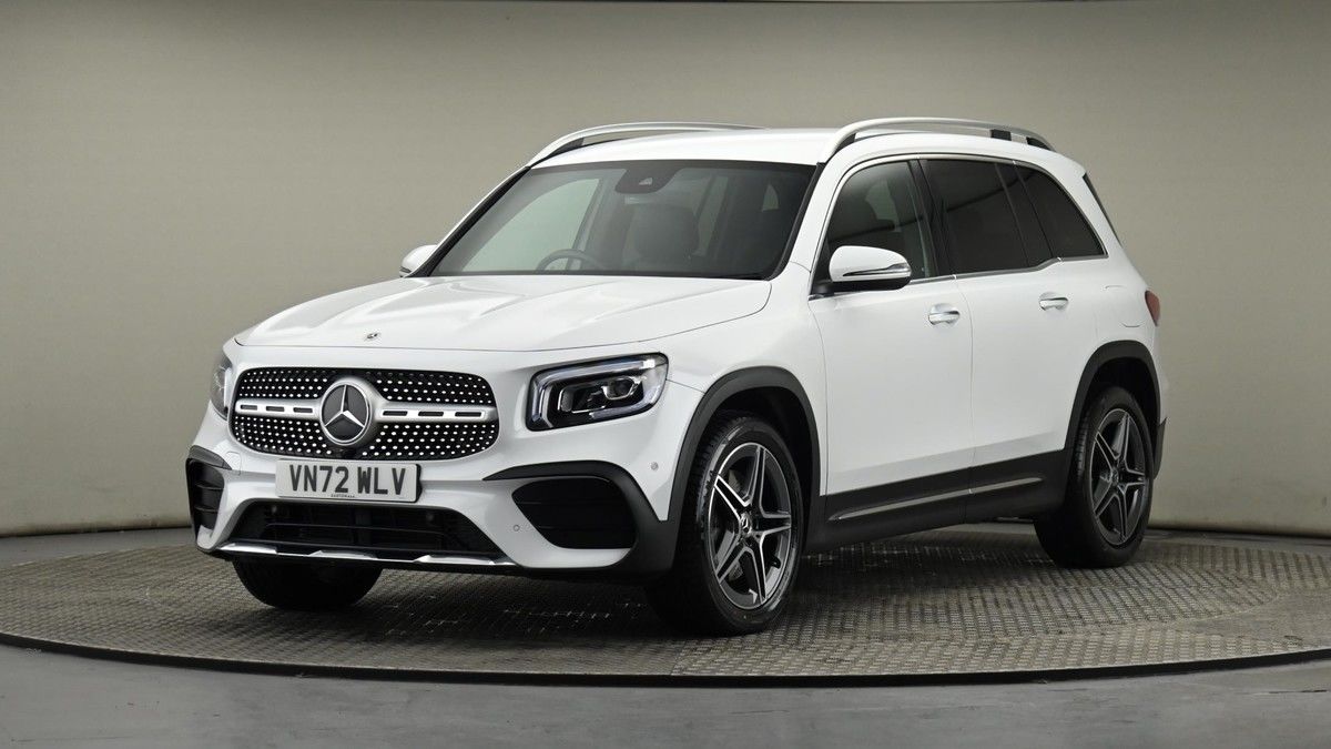 Mercedes-Benz GLB Image 21