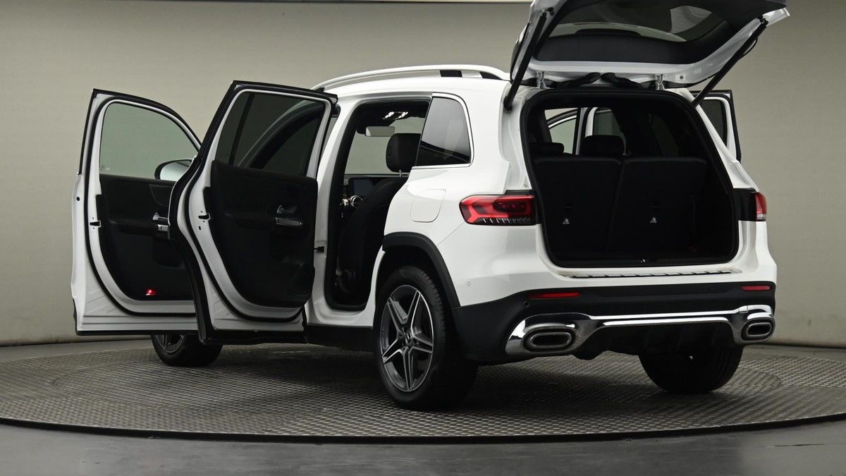 More views of Mercedes-Benz GLB