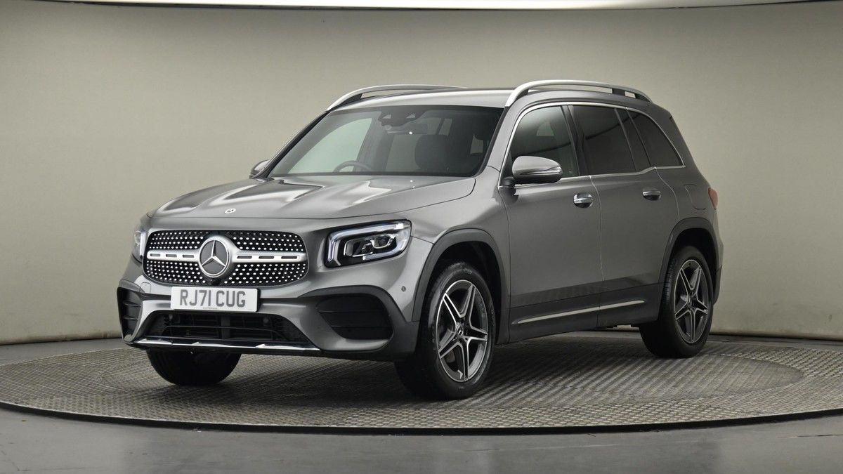 Mercedes-Benz GLB Image 22